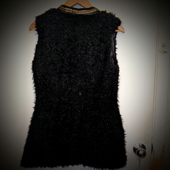 Warm Faux Fur Vest, size M - Picture 2 of 12